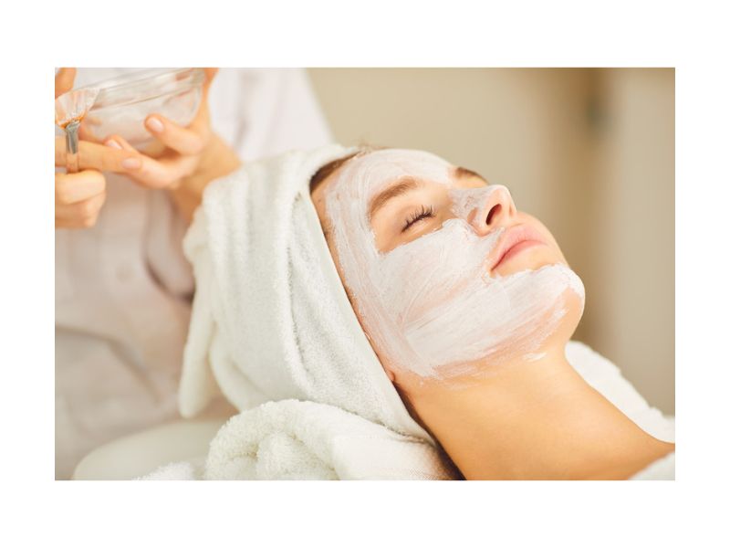 Digital Marketing Course for Beauty Parlour Owners: The Ultimate Guide to Growing Your Salon Online